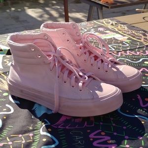 Straye Venice High Tops
